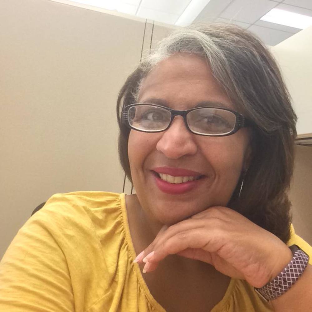 Meet your Posher, Rhonda